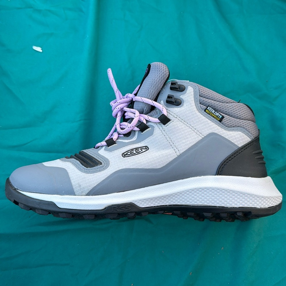 Winter boots